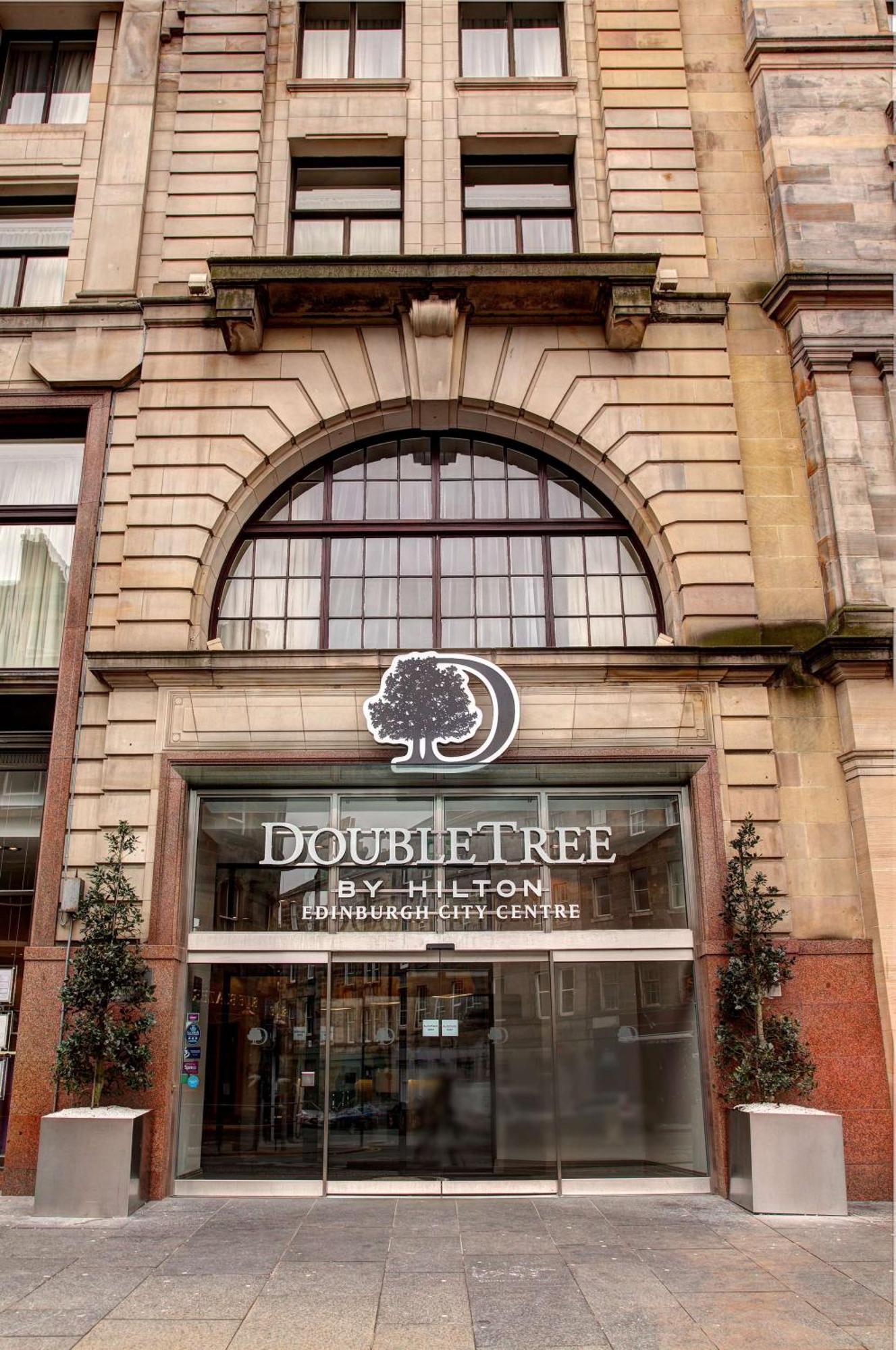 Doubletree By Hilton Edinburgh City Centre Extérieur photo